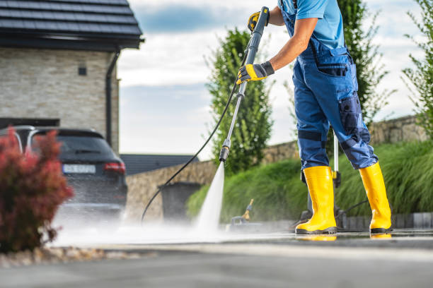 Best Pressure Washing Contractors  in Athens, MI